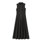 R&B | Ärmelloses Taillenkleid mit Rundhalsausschnitt