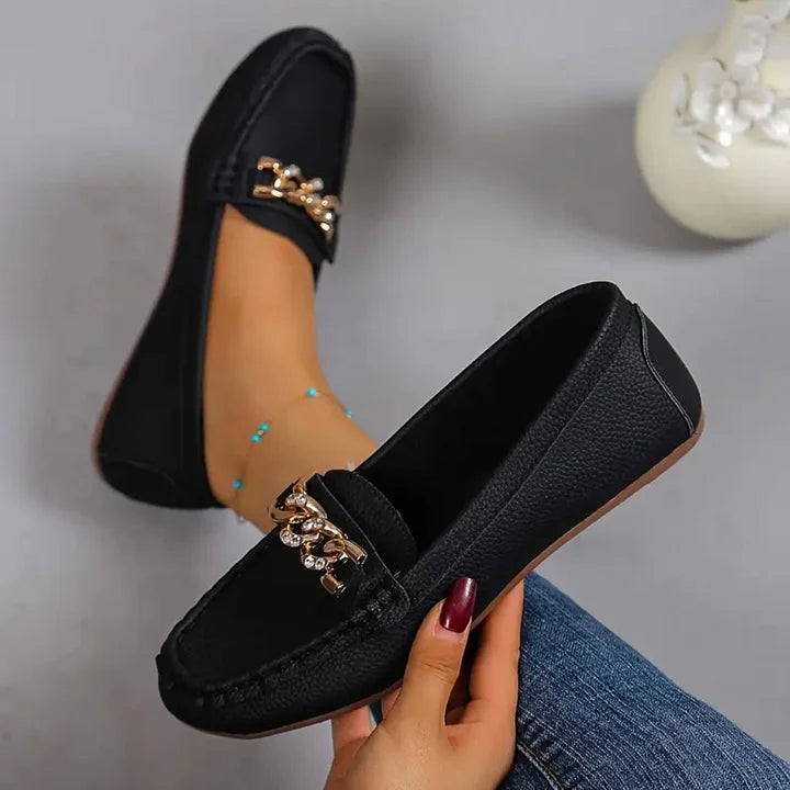 Slipper aus Leder mit klobigen Kettendetails R&B R&B