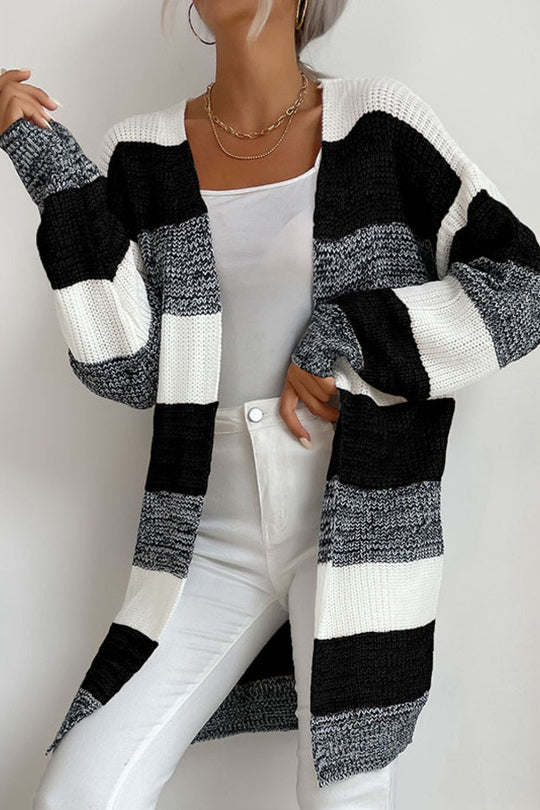 R&B | Einfache und Stilvolle Strickjacke