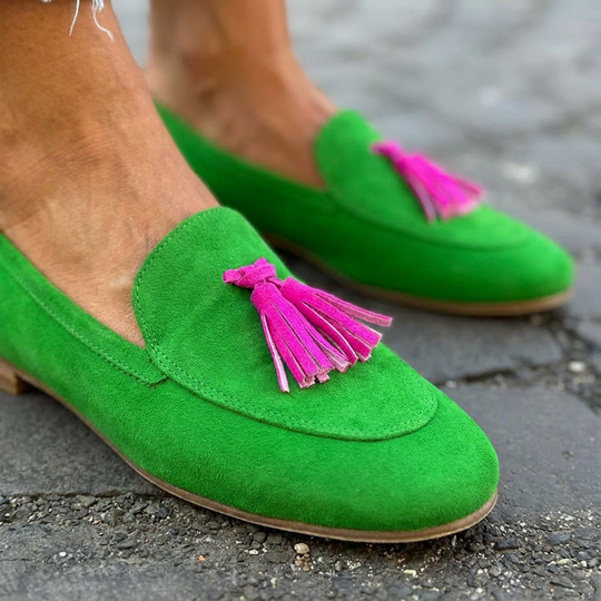 Grüne Loafer mit Pinker Fransenapplikation R&B R&B