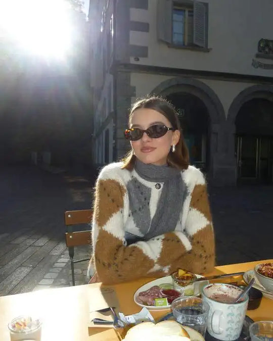 R&B | Strickjacke Vielseitig & Stilvoll
