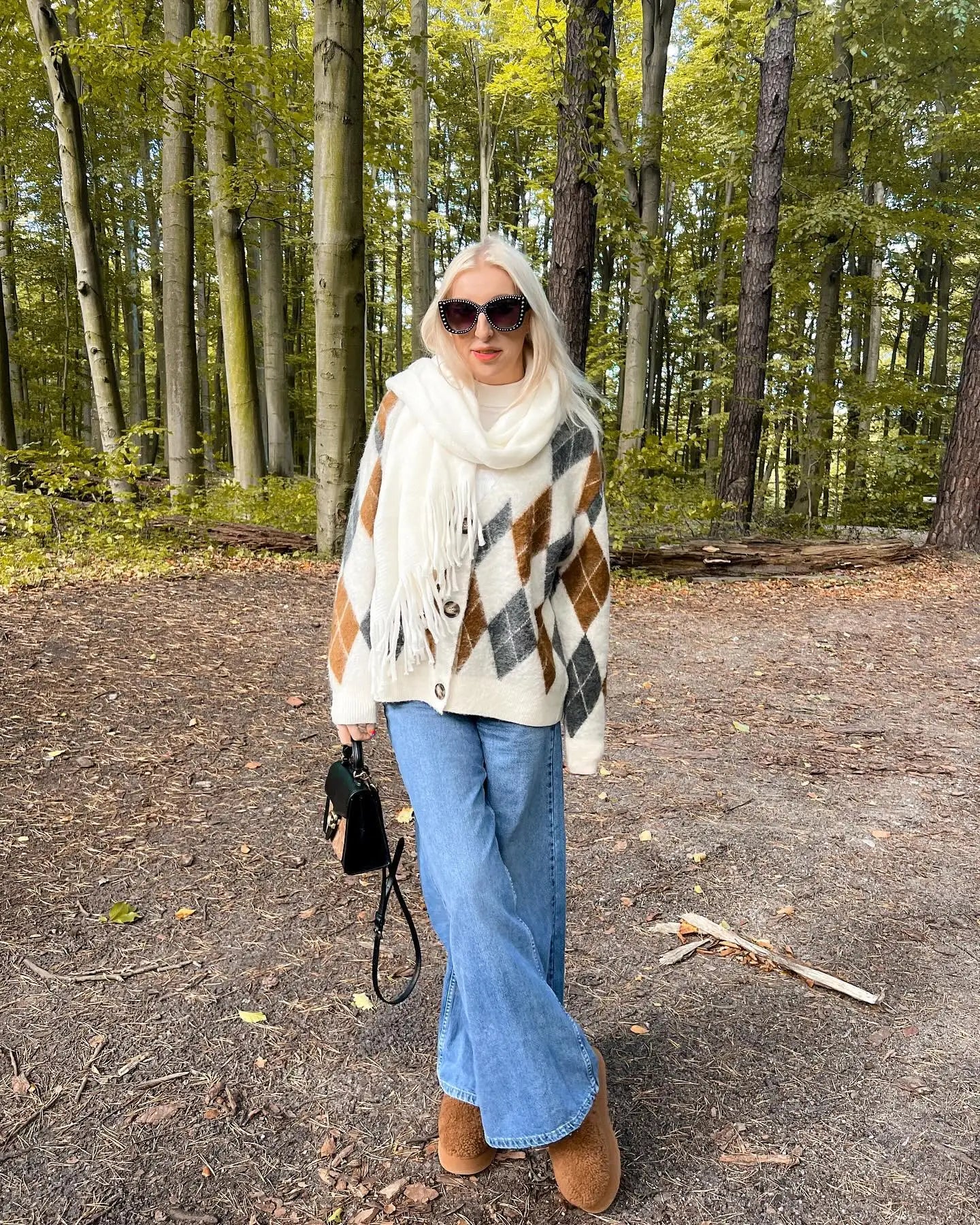 R&B | Strickjacke Vielseitig & Stilvoll