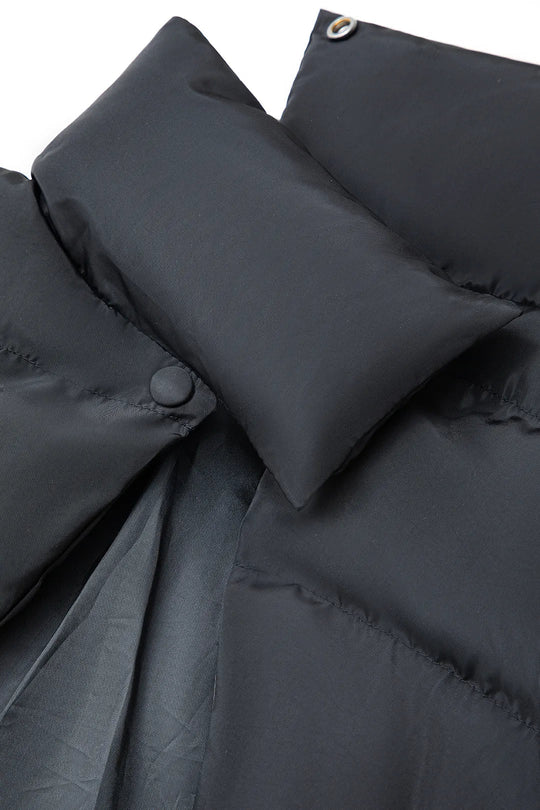 R&B | Schwarze Stehkragen Cut Out Pufferjacke