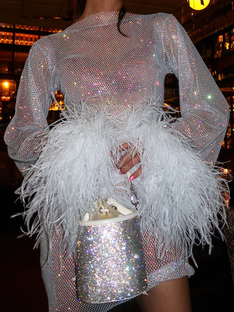 R&B | Glänzendes Kleid