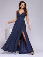 R&B | Elegantes Maxi Kleid mit Tiefem V-Ausschnitt und Schlitz