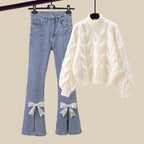 R&B | Fleur Retro Glam Set - Weicher Cremefarbener Pullover & Jeans mit Perlenverzierung
