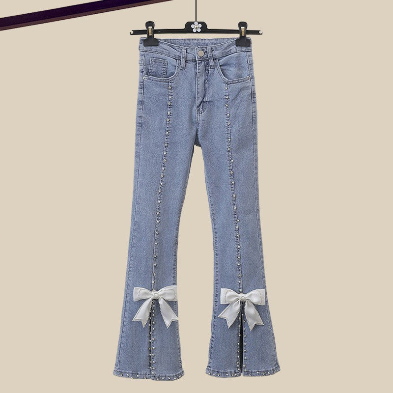 R&B | Fleur Retro Glam Set - Weicher Cremefarbener Pullover & Jeans mit Perlenverzierung