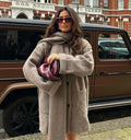 R&B | Lockere Strickjacke mit Schal