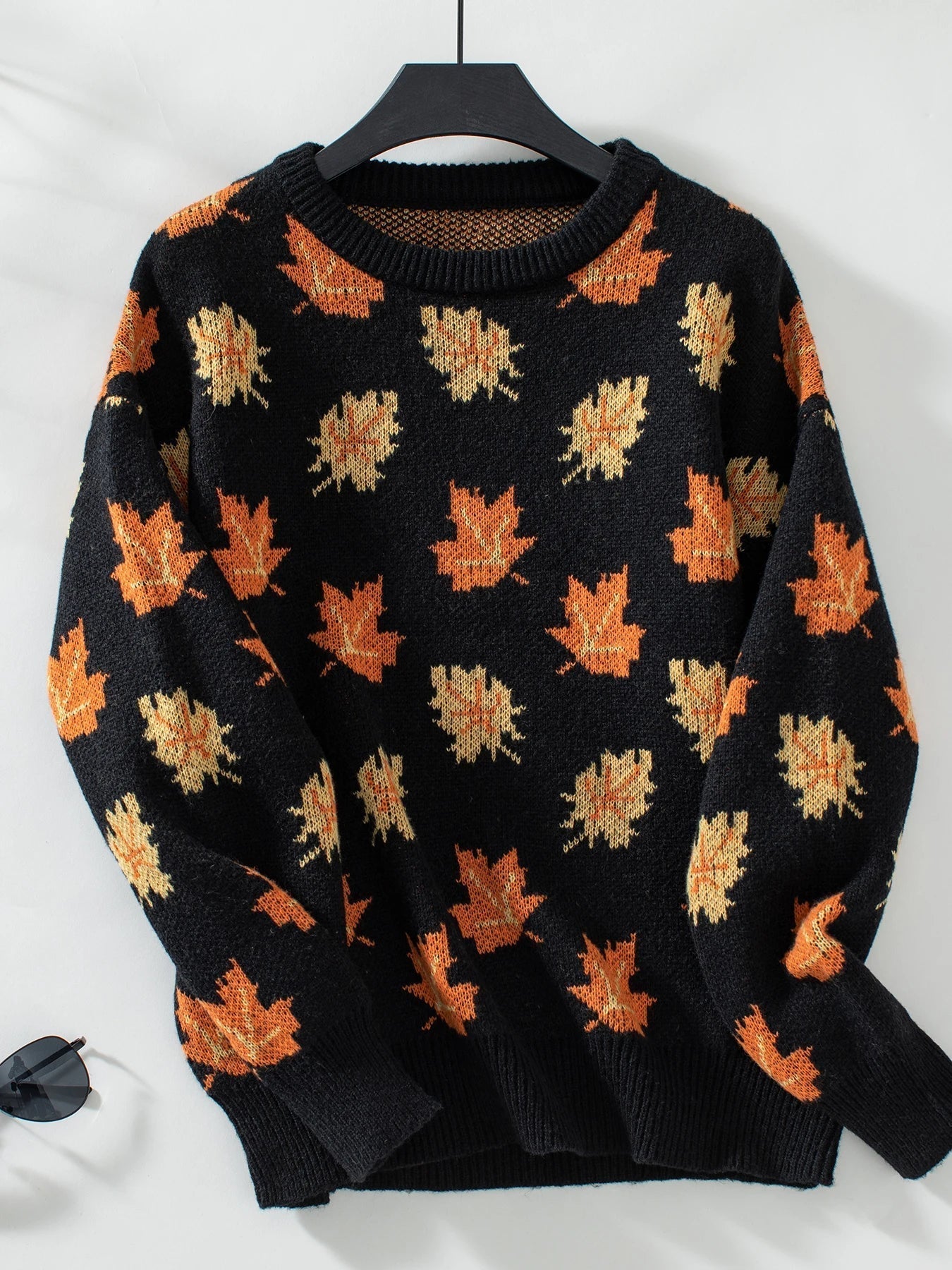 R&B | Damenpullover mit Blattmuster