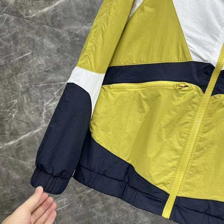 R&B | Windbreaker