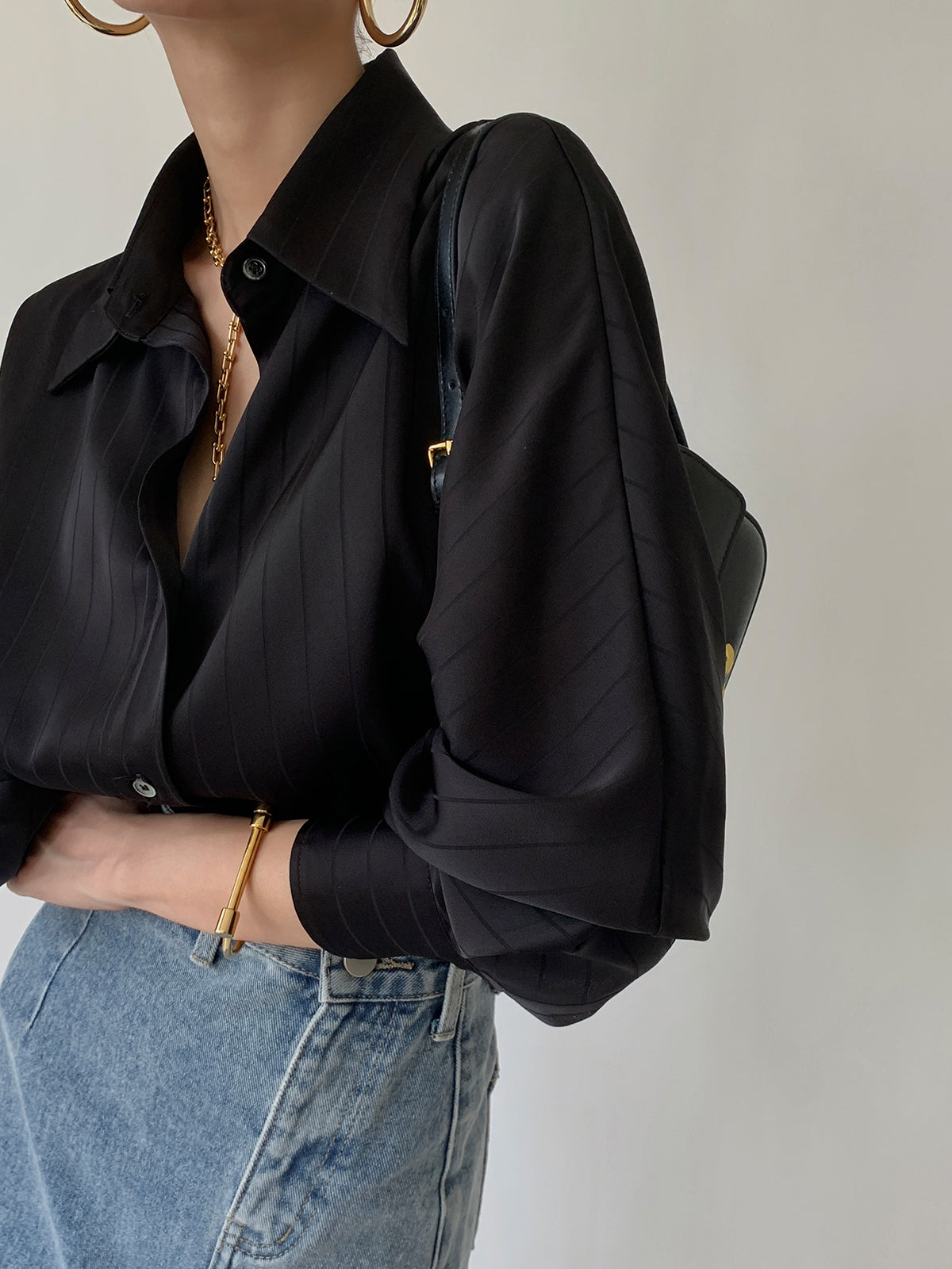 R&B | Satin Hemd mit Ballonärmeln Elegant und Stilvoll Moderner Schnitt