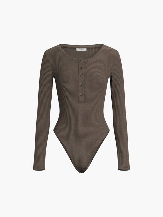 R&B | Eleganter Langärmeliger Bodysuit aus Rippstrick mit Knopfverschluss