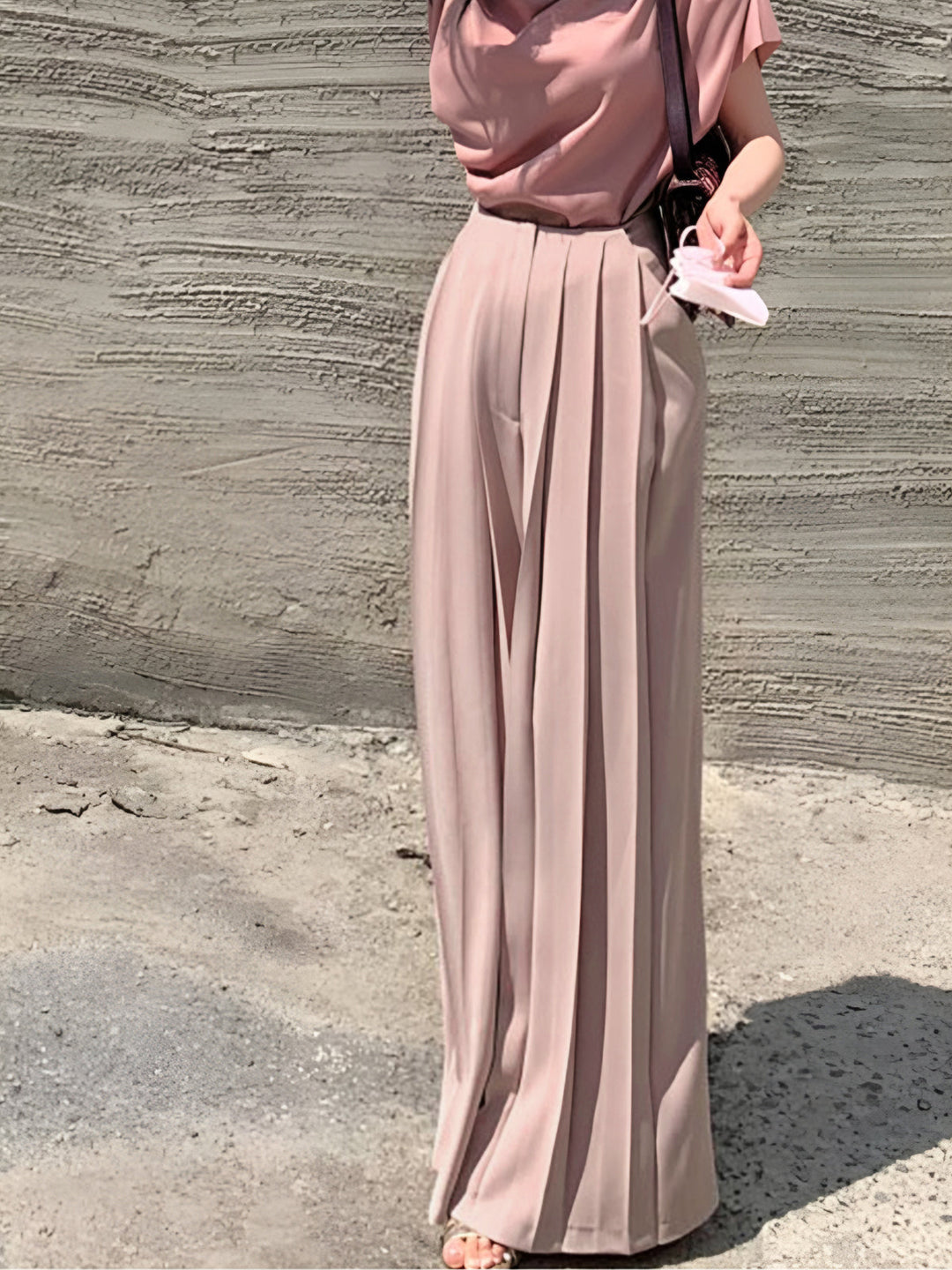 R&B | Elegante Plissierte High Waist Hose mit Weitem Bein