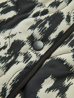 R&B | Jacke mit Animal Print Ein Statement für Den Mutigen Look