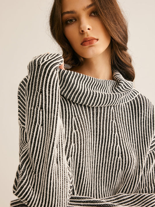R&B | Strickpullover Gestreiftes Design und Kragen Zeitlose Mode