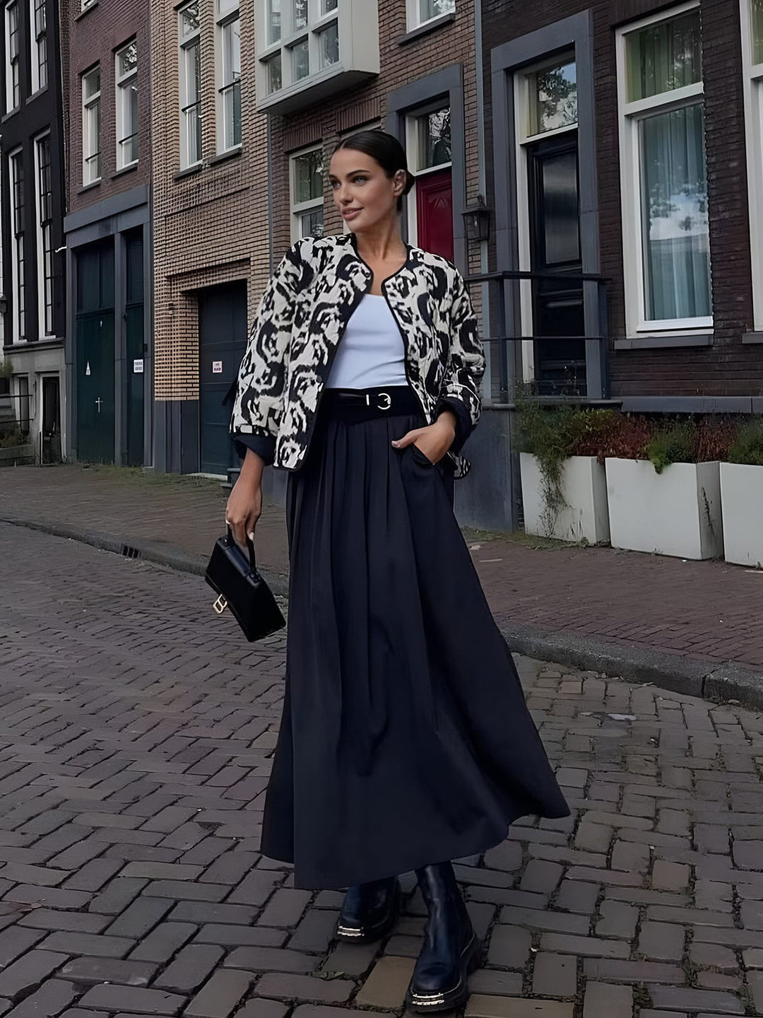 R&B | Jacke mit Animal Print Ein Statement für Den Mutigen Look