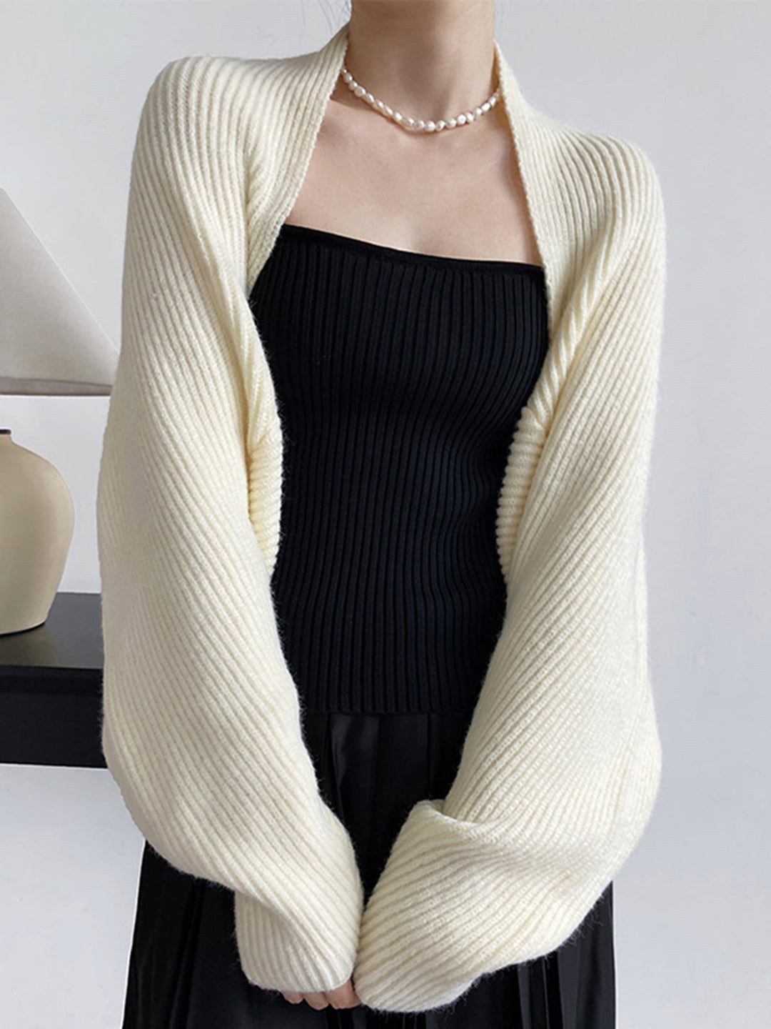 R&B | Strick Bolero mit Langen Ärmeln Weich und Modern Perfekt für Layering