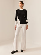 R&B | Rippstrickbluse Kontrastelemente Modern und Elegant