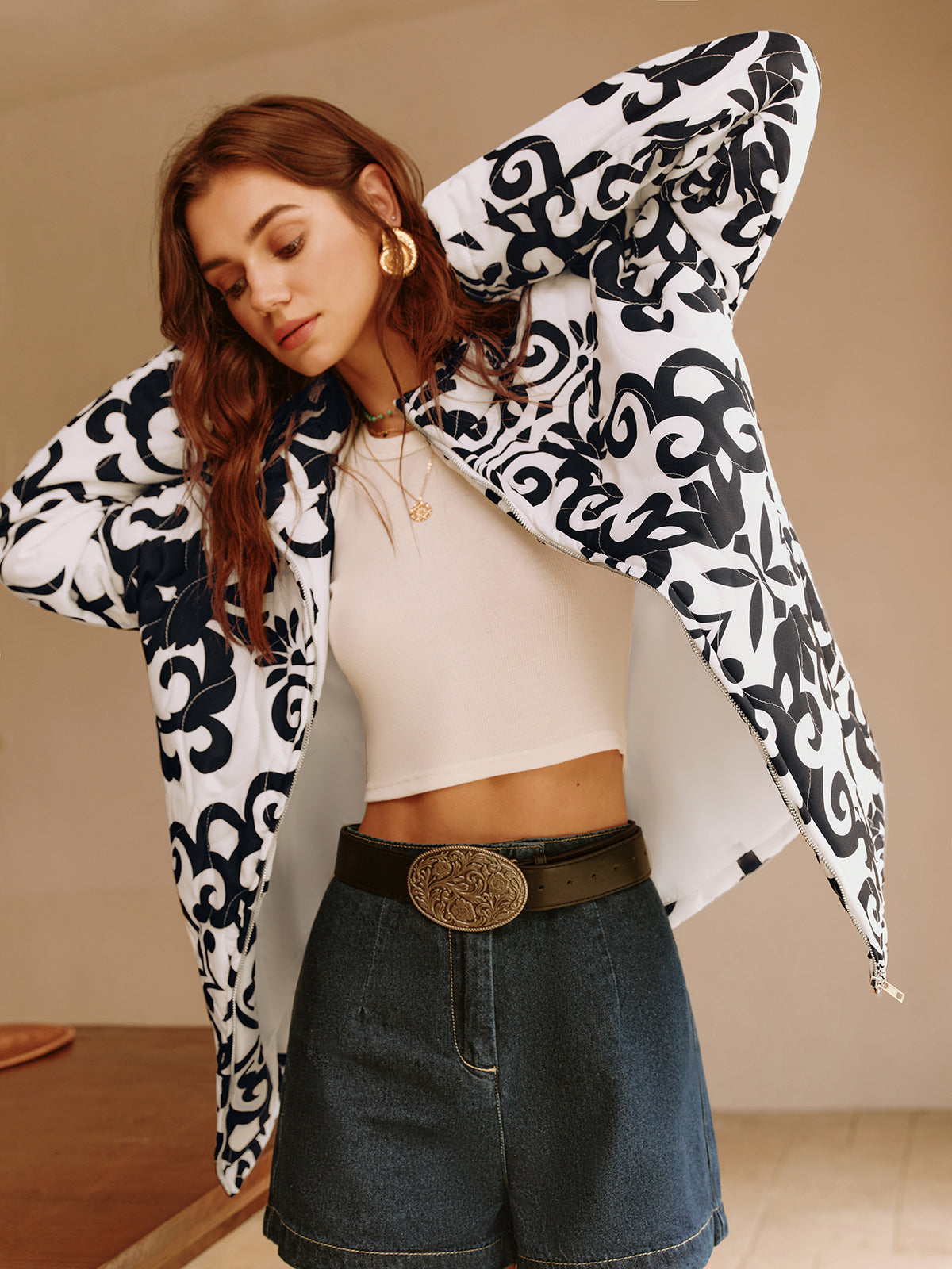 R&B | Couture Bomberjacke mit Taschen und Regulärer Passform
