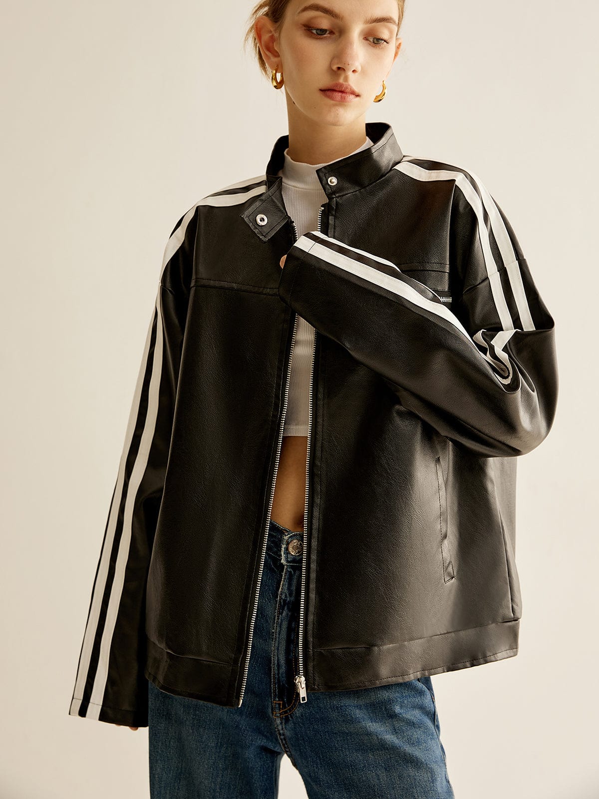 R&B | Schwarze Lederjacke mit Kontraststreifen