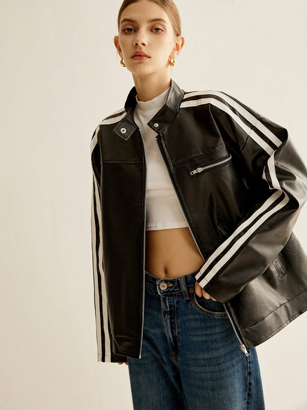 R&B | Schwarze Lederjacke mit Kontraststreifen