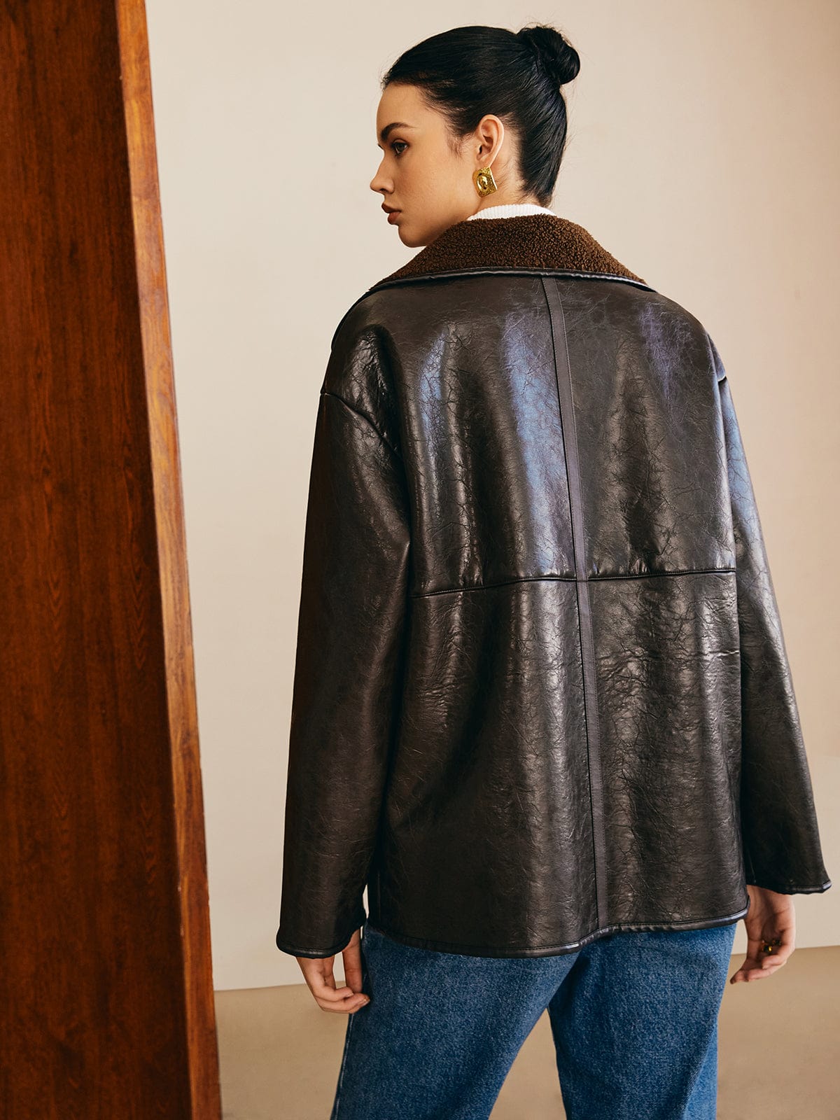 R&B | Schwarze Lederjacke mit Teddy Futter