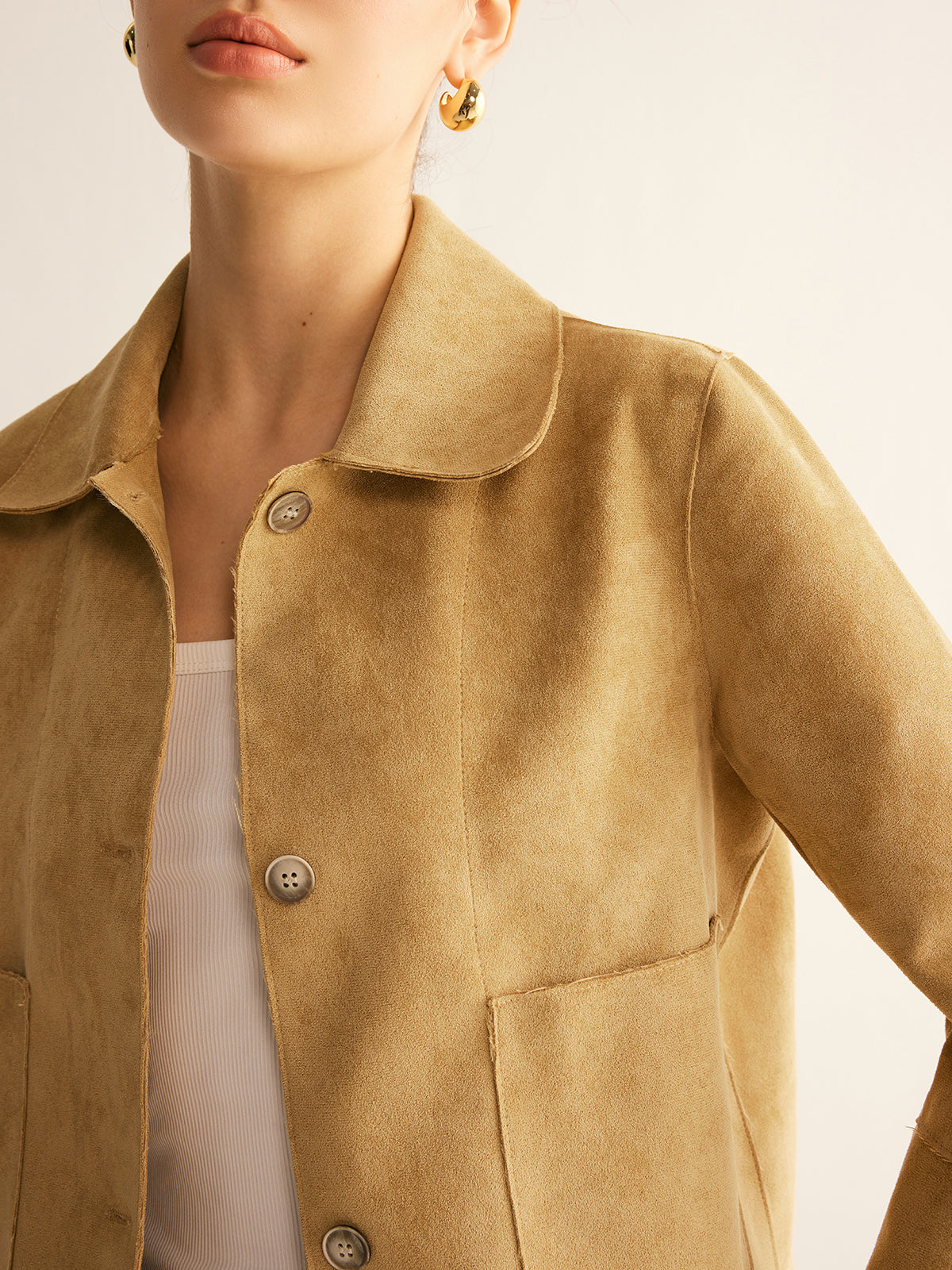 R&B | Kurze Jacke Im Wildlederlook Gerade Schnitt Cool und Zeitlos