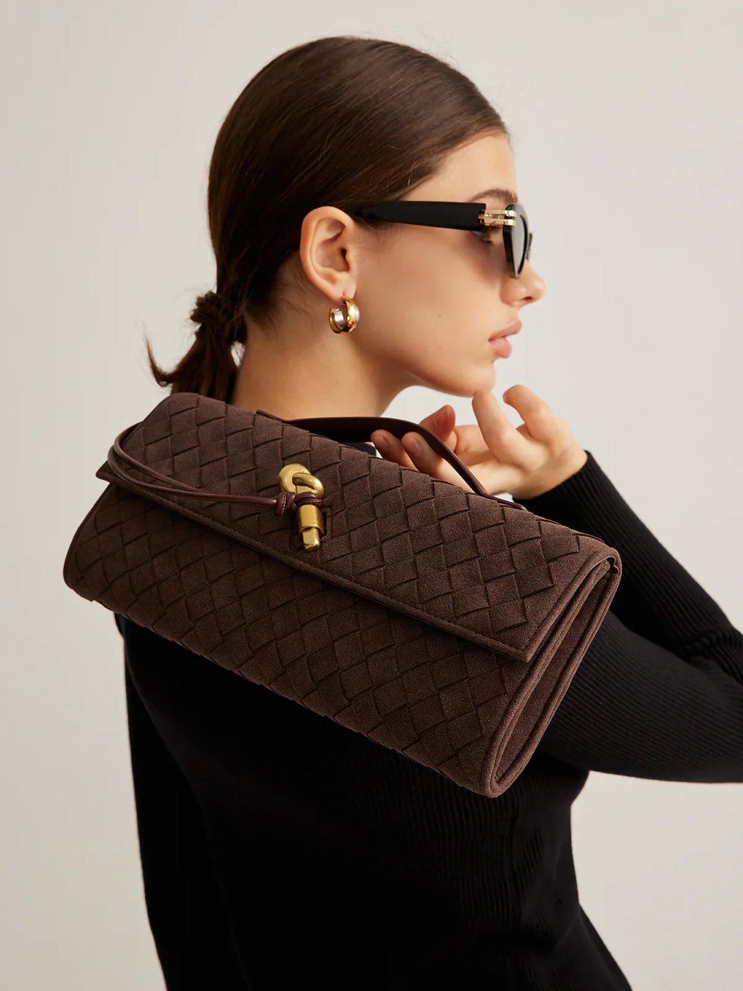 R&B | Elegante Braune Gewebte Clutch