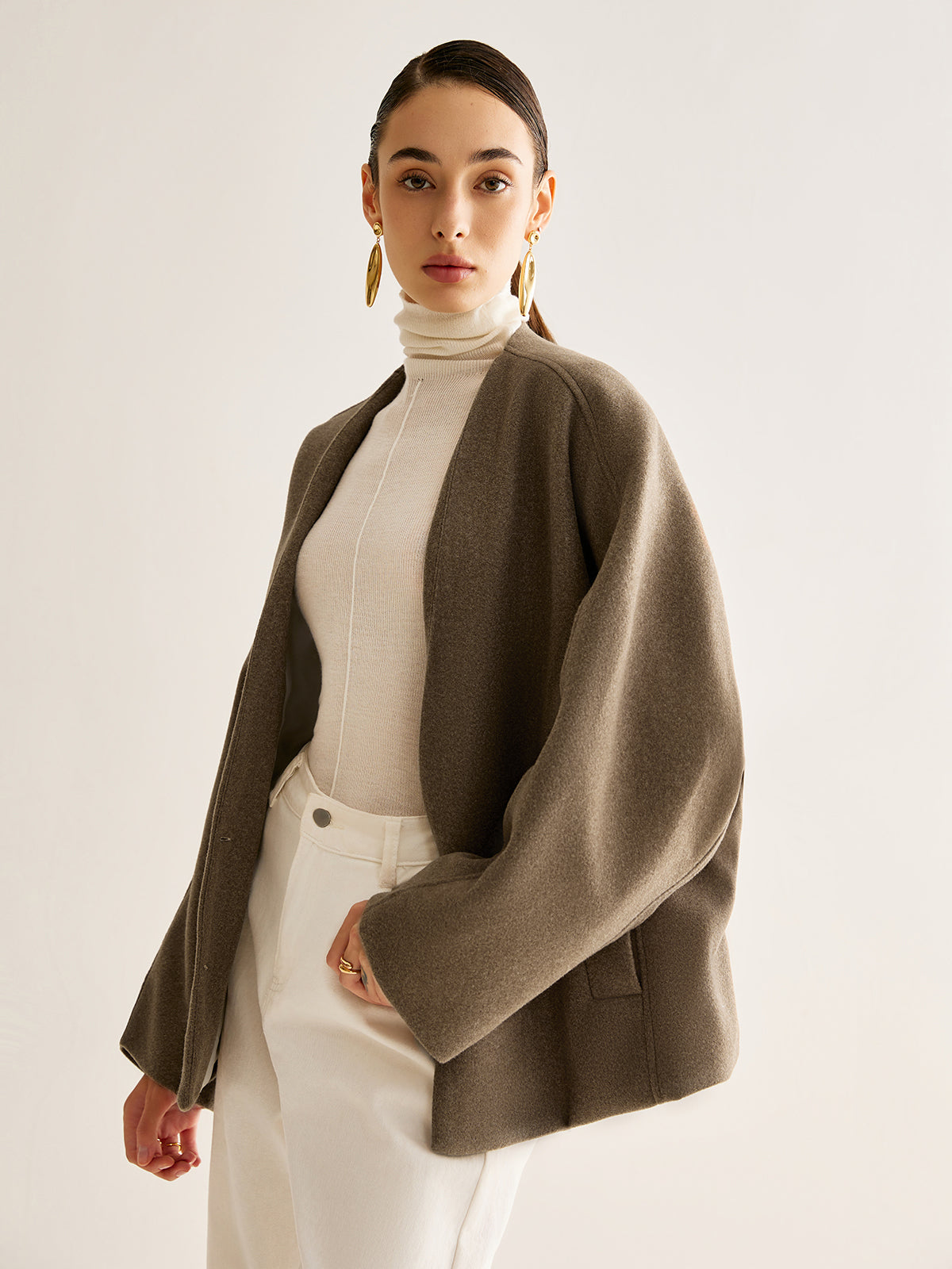 R&B | Hals Lose Warme Jacke