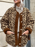 R&B | Trim Minky Leopard Jacke