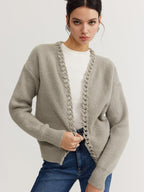 R&B | Cardigan mit Geflochtenem Rand Weicher Strick Zeitloser Komfort