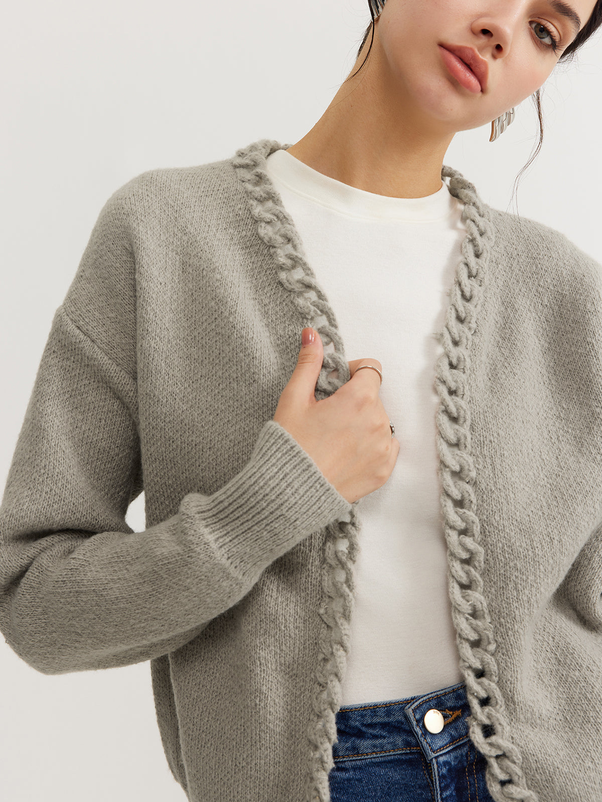 R&B | Cardigan mit Geflochtenem Rand Weicher Strick Zeitloser Komfort