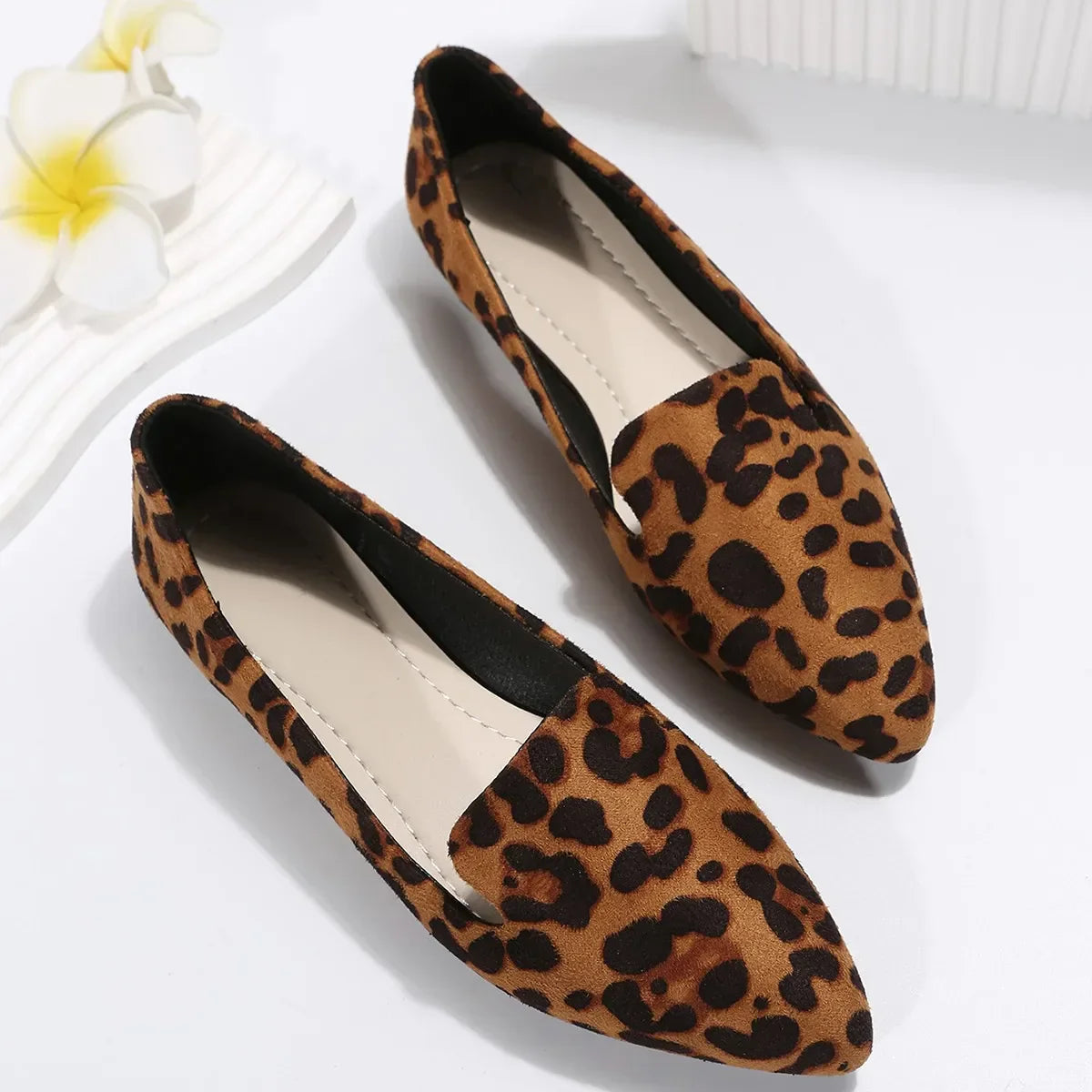 R&B | Orthopädische Leopard Spitze Zehen Loafers