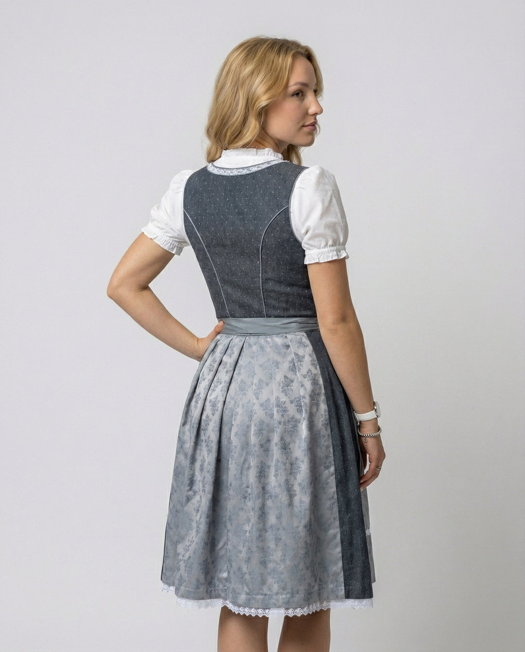 Traditionelles Dirndl Damen | R&B