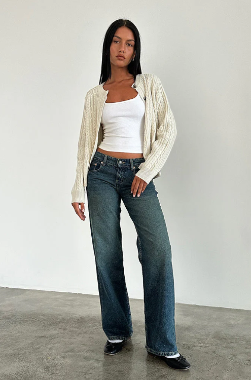 R&B | Low Rise Jeans