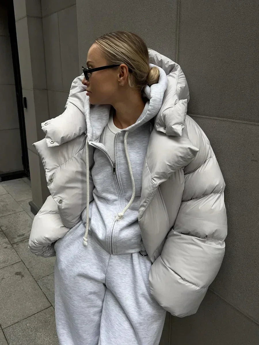 R&B | Damen Winter Puffer Jacke mit Kapuze und Oversized Stil