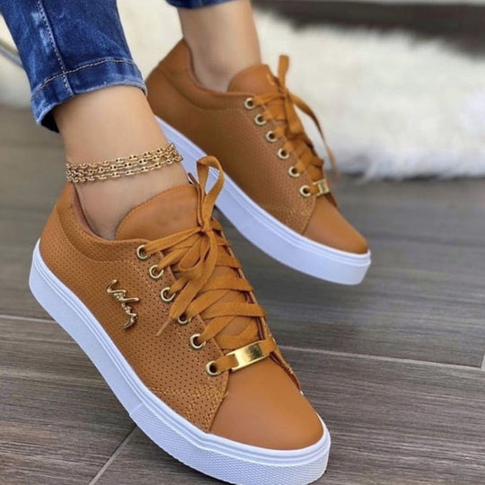 R&B | Entspannte Und Stilvolle Allgemeine Sneakers