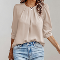 LACE | Geplisste Damenbluse mit Puffärmeln