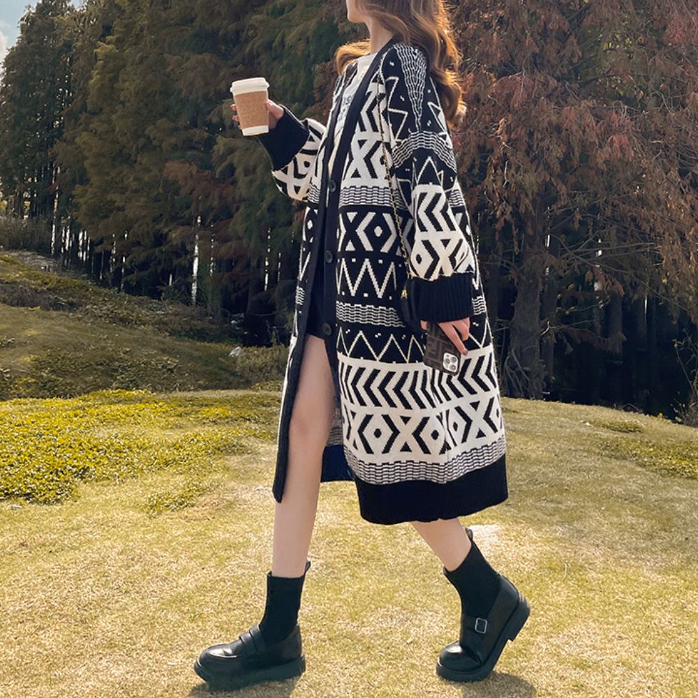 R&B | Geometrischer Mantel Herbstliche zeitlose Eleganz für Frauen