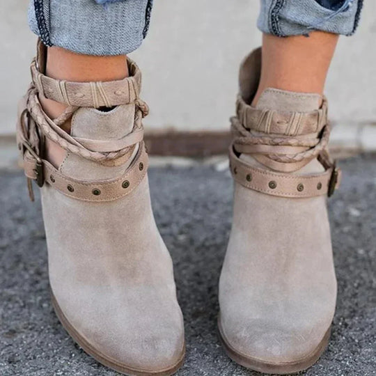 R&B | Trendy ladies boots