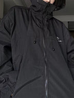 R&B | Retro Schwarze Wasserdichte Outdoorjacke mit Kapuze