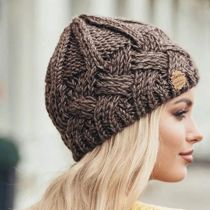 Damen Weiche Strickmütze mit Zopfmuster | R&B