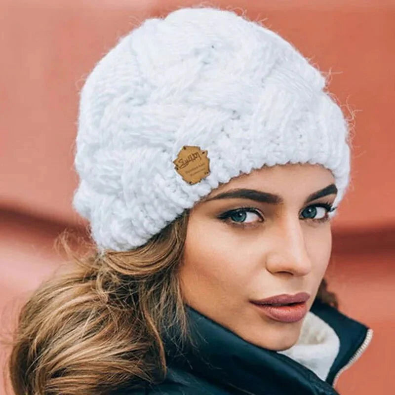 Damen Weiche Strickmütze mit Zopfmuster | R&B