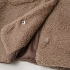 R&B | Kurze Damenjacke mit Teddyfell