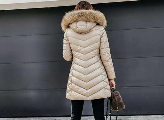 R&B | Daunenjacke mit Fellkragen - Warme Winterjacke