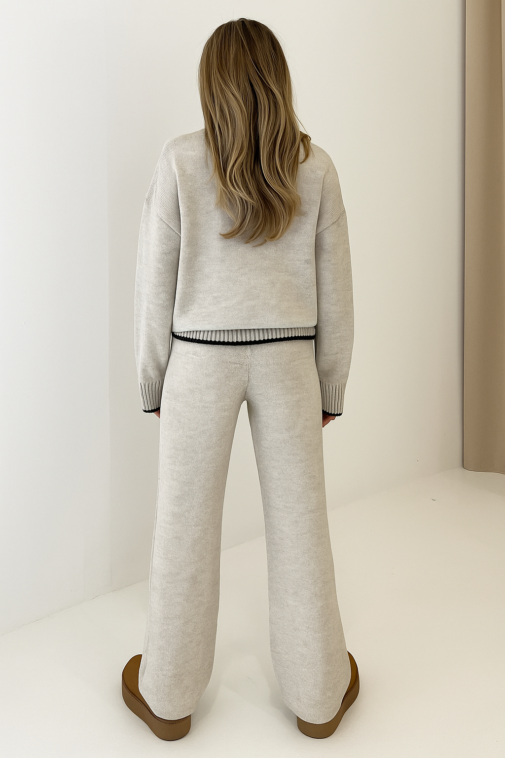R&B | Damen Loungewear Satz mit Weiter Hose und Pullover