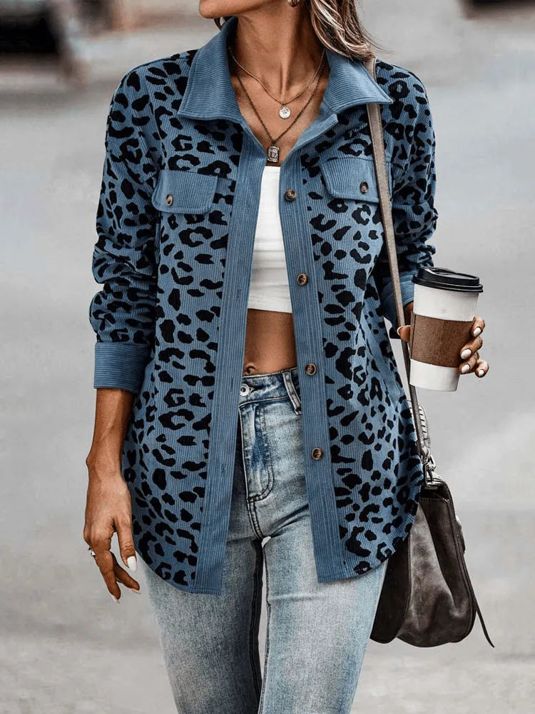 R&B | Pantherdruck Casual Chic mit Neutralem Kragen Perfekt für Den Frühling