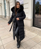 R&B | Damen Lange Gewattete Winterparka mit Kapuze und Gürtel