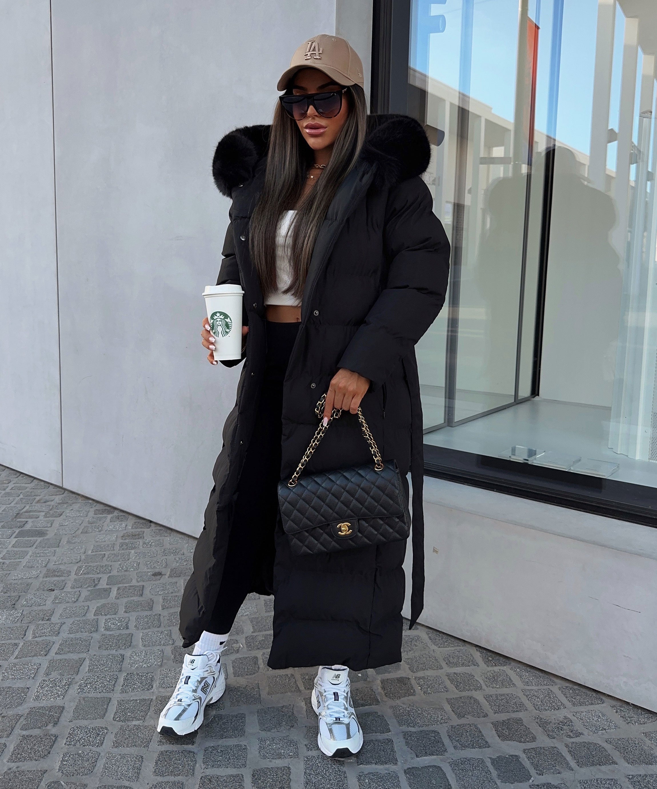 R&B | Damen Lange Gewattete Winterparka mit Kapuze und Gürtel