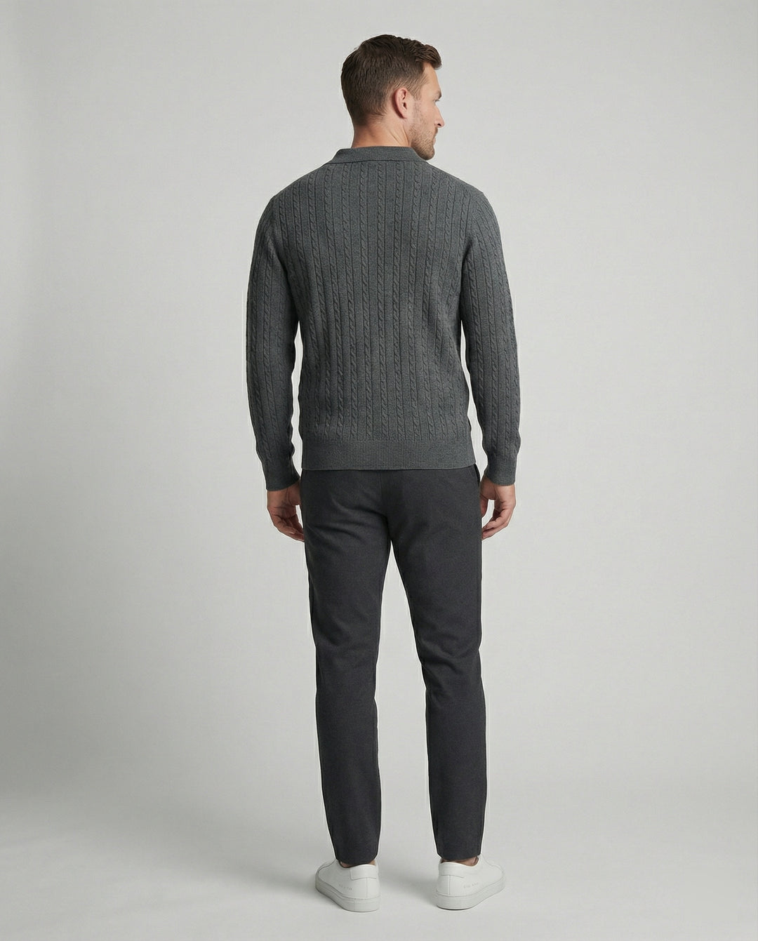 Herren Strickjacke aus Baumwolle im edlen Old-Money-Stil
